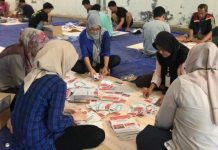 KPU Jepara Kerahkan Tenaga 120 Orang untuk Lipat Kertas Suara Pilkada 2024